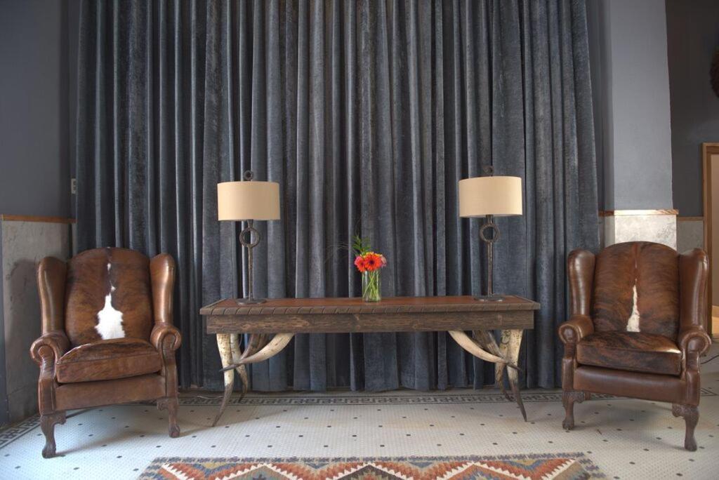 Frontier Hotel Pawhuska Экстерьер фото